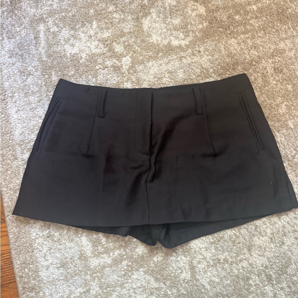 H&M Mini Micro Skort